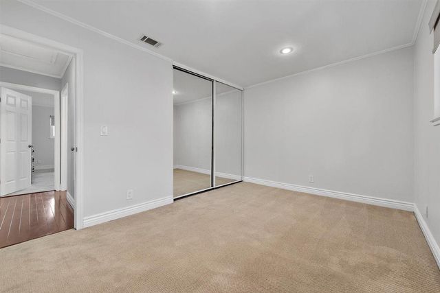 1 Comstock Queen Court, Mountain View, CA 94043