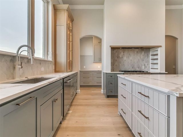 6008 NW 147th Terrace, Oklahoma City, OK 73142