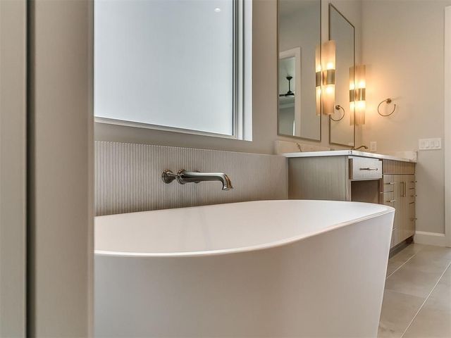 6008 NW 147th Terrace, Oklahoma City, OK 73142