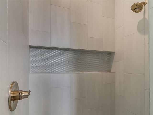 6008 NW 147th Terrace, Oklahoma City, OK 73142