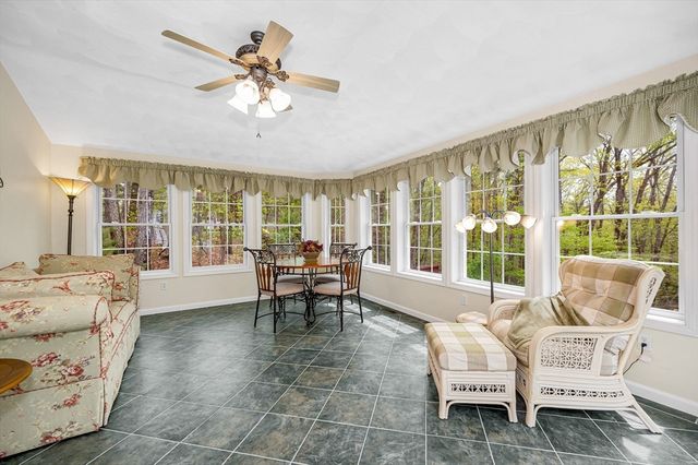 5 Ridge Road, Tyngsborough, MA 01879