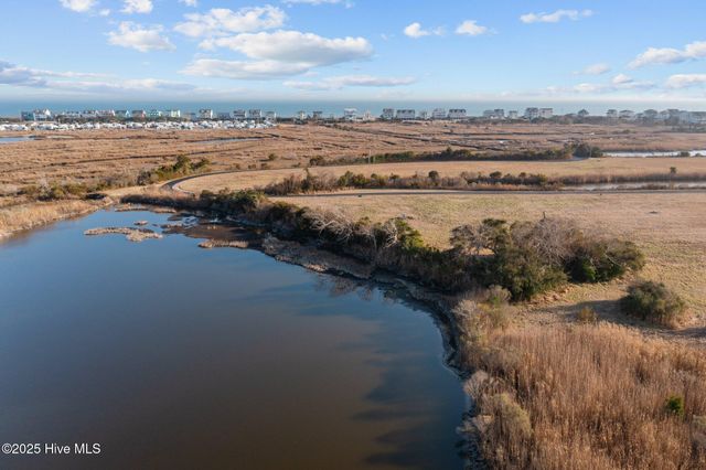 27 Hunter Heath Drive, N Topsail Beach, NC 28460