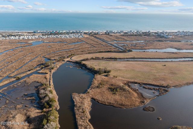 27 Hunter Heath Drive, N Topsail Beach, NC 28460