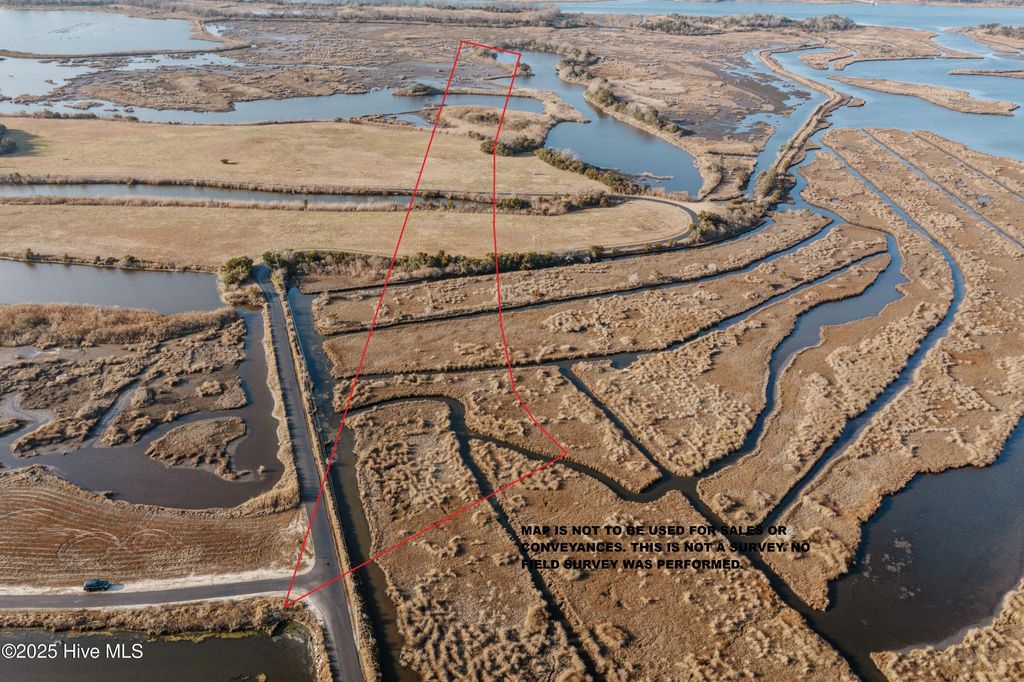 27 Hunter Heath Drive, N Topsail Beach, NC 28460