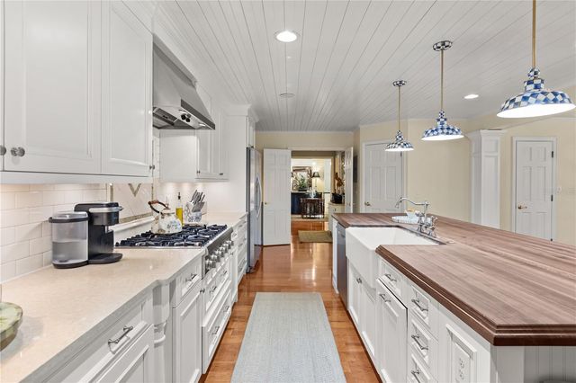 1130 PARK NORTH PLACE, Winter Park, FL 32789