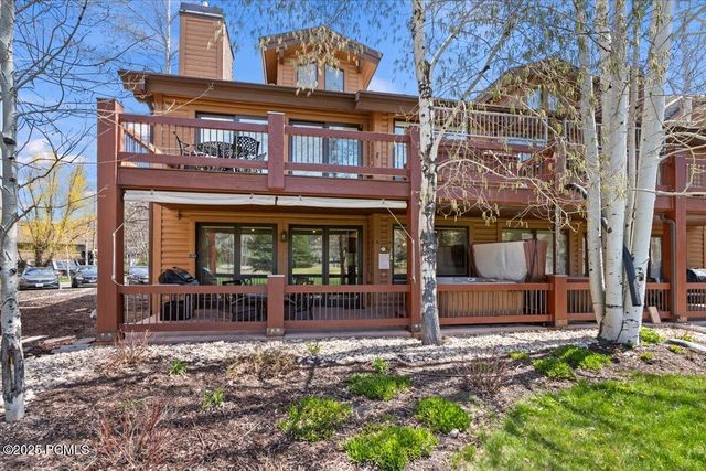 2305 Queen Esther Drive 201, Park City, UT 84060