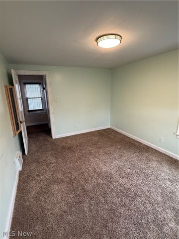 719 Jeanette Avenue, Steubenville, OH 43952