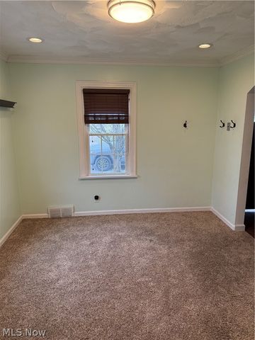 719 Jeanette Avenue, Steubenville, OH 43952