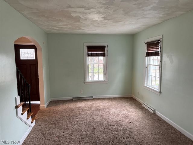 719 Jeanette Avenue, Steubenville, OH 43952