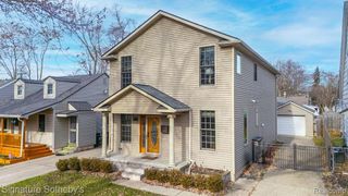 621 Dewey Street, Royal Oak, MI 48067