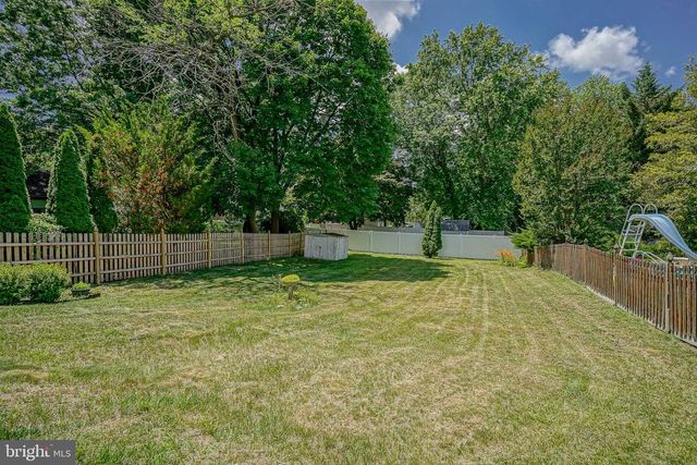 158 WYOMING AVE, Audubon, NJ 08106
