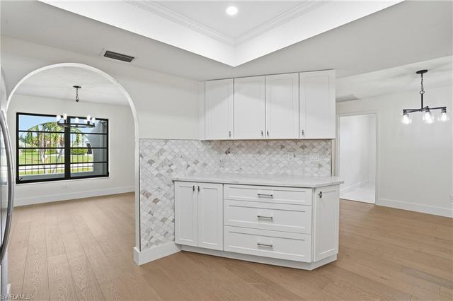 1914 SE 16th ST, Cape Coral, FL 33990