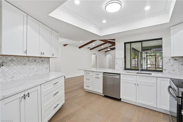 1914 SE 16th ST, Cape Coral, FL 33990