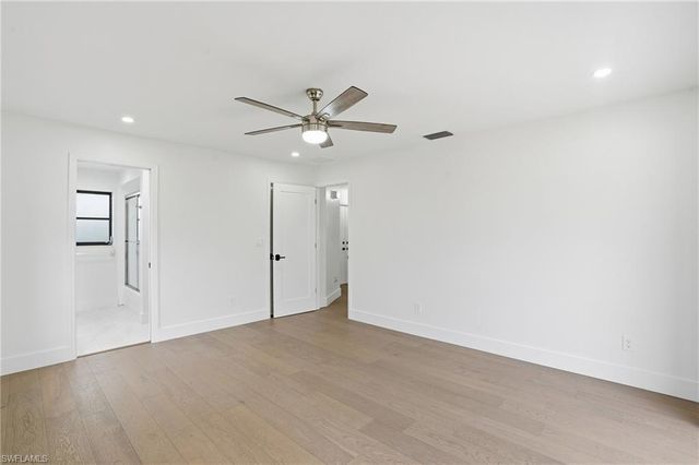 1914 SE 16th ST, Cape Coral, FL 33990