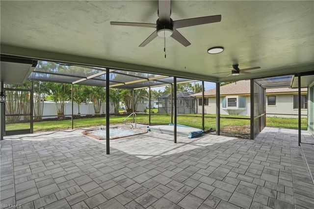 1914 SE 16th ST, Cape Coral, FL 33990