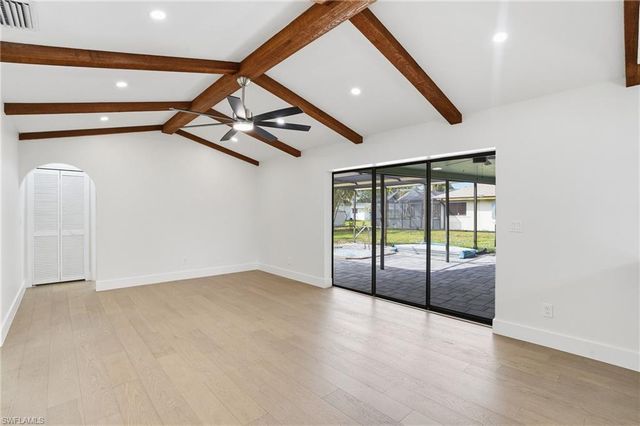 1914 SE 16th ST, Cape Coral, FL 33990