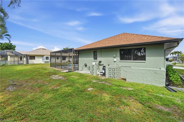 1914 SE 16th ST, Cape Coral, FL 33990