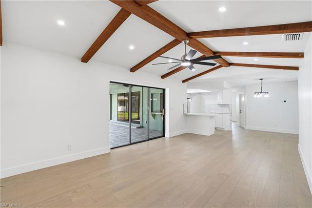 1914 SE 16th ST, Cape Coral, FL 33990