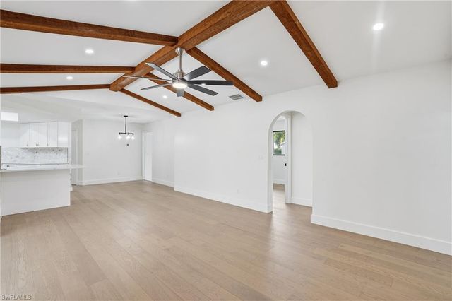 1914 SE 16th ST, Cape Coral, FL 33990