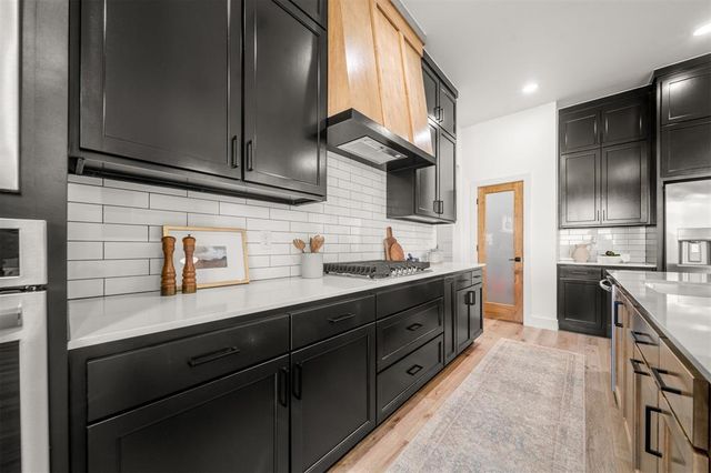 5701 NW 154th Terrace, Edmond, OK 73013