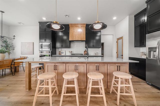 5701 NW 154th Terrace, Edmond, OK 73013