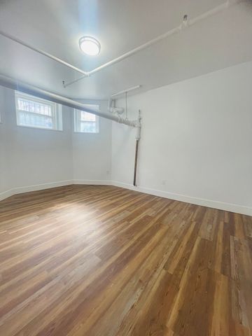 11 Tetlow St BASE, Boston, MA 02115