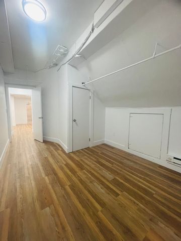 11 Tetlow St BASE, Boston, MA 02115