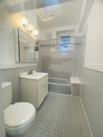 11 Tetlow St BASE, Boston, MA 02115