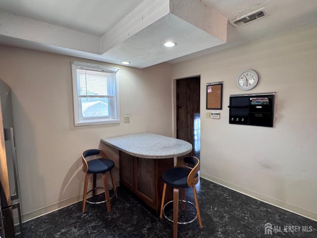 11 Lee Avenue, Sayreville, NJ 08879