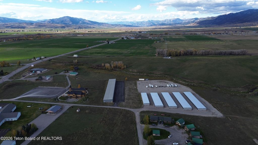 207 FRIESIAN CIRCLE, Thayne, WY 83127 photo 15