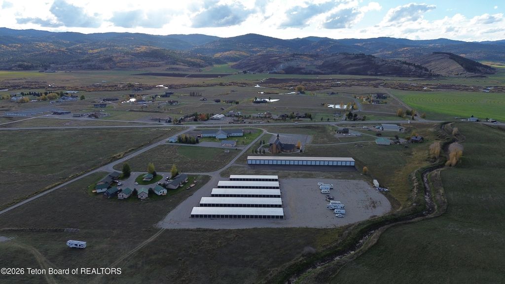 207 FRIESIAN CIRCLE, Thayne, WY 83127 photo 17