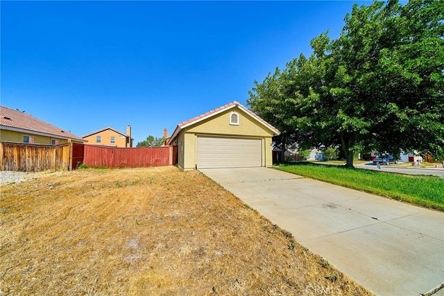 13196 Oberlin, Victorville, CA 92392