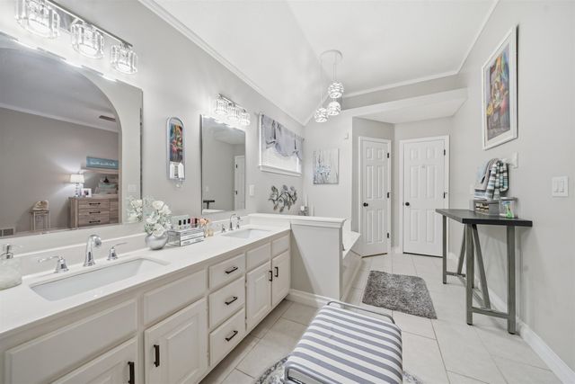 5218 JEFFREY KEITH DR, Bartlett, TN 38002