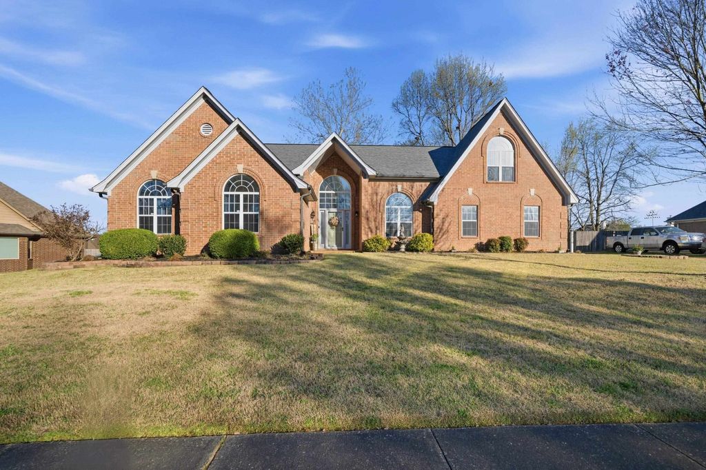 5218 JEFFREY KEITH DR, Bartlett, TN 38002