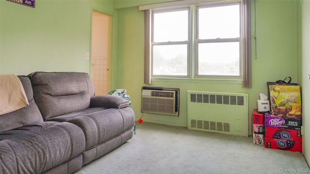 385 McLean Avenue 3B, Yonkers, NY 10705