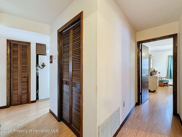 9030 Hernando Way, Spring Hill, FL 34613