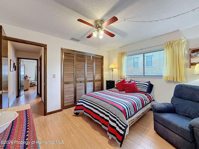 9030 Hernando Way, Spring Hill, FL 34613