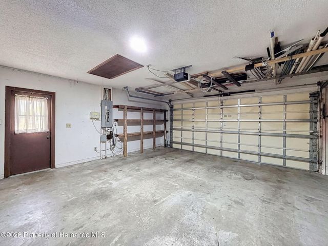 9030 Hernando Way, Spring Hill, FL 34613