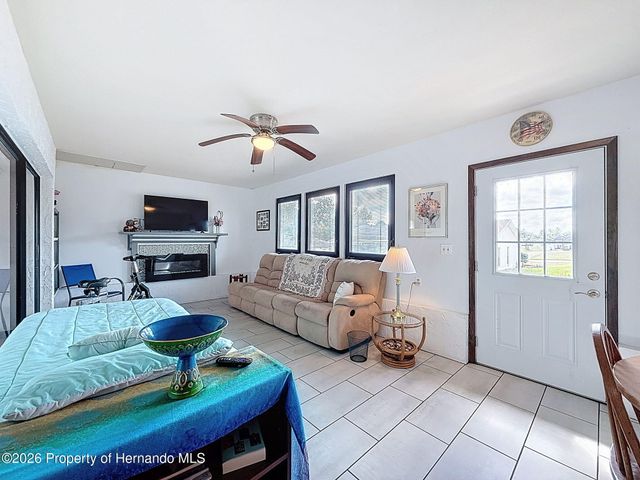 9030 Hernando Way, Spring Hill, FL 34613