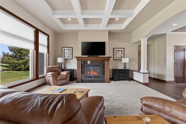 1294 S SEDONA CIRCLE, Hobart, WI 54115
