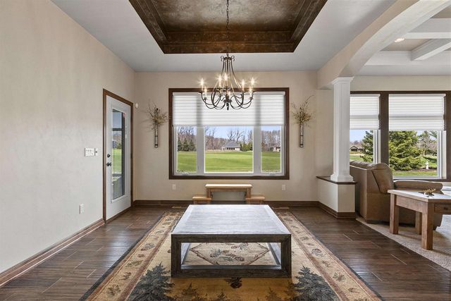 1294 S SEDONA CIRCLE, Hobart, WI 54115