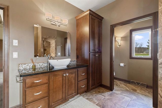 1294 S SEDONA CIRCLE, Hobart, WI 54115