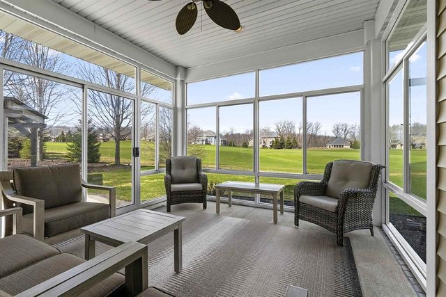 1294 S SEDONA CIRCLE, Hobart, WI 54115