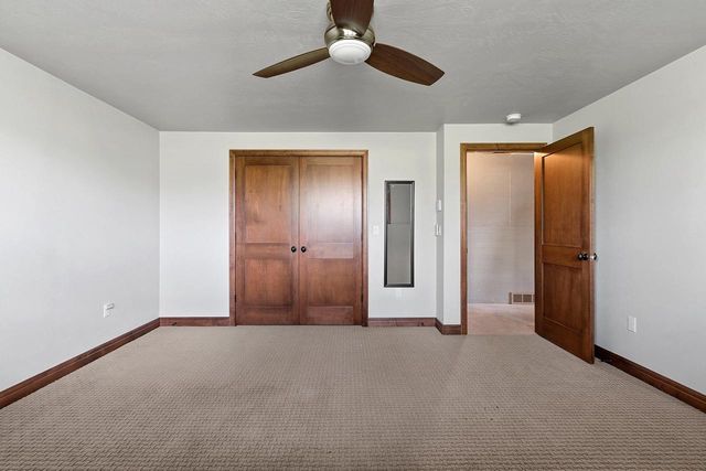 1294 S SEDONA CIRCLE, Hobart, WI 54115