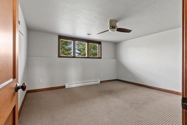 1294 S SEDONA CIRCLE, Hobart, WI 54115