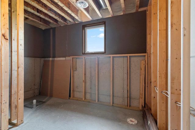 1294 S SEDONA CIRCLE, Hobart, WI 54115