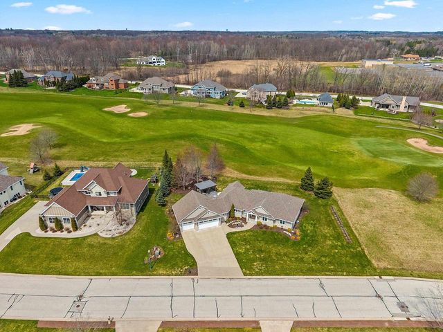 1294 S SEDONA CIRCLE, Hobart, WI 54115