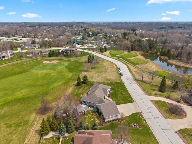 1294 S SEDONA CIRCLE, Hobart, WI 54115