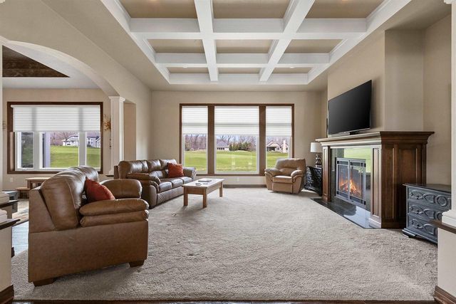 1294 S SEDONA CIRCLE, Hobart, WI 54115