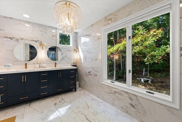 701 Winthrop Street 312, Taunton, MA 02780